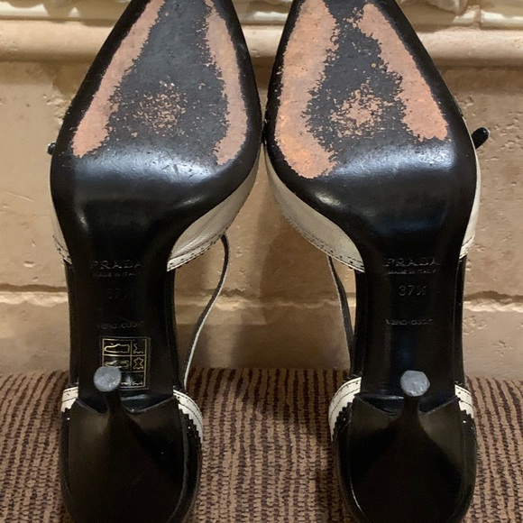 Prada two-tone Oxford heels - Picture 9 of 11